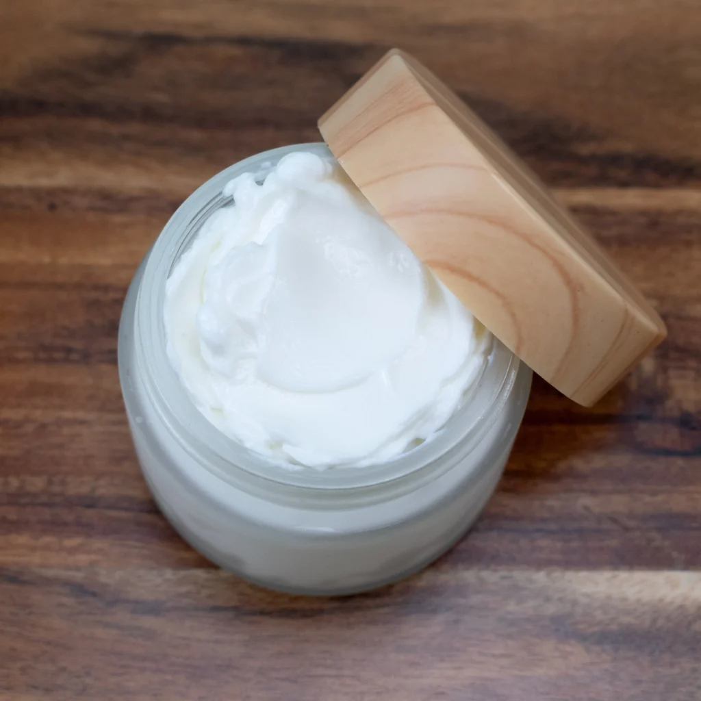 AHA  Cream Exfoliating Scrub